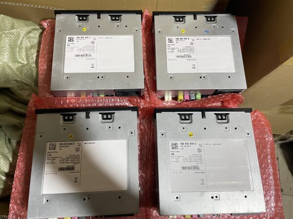 10A035878E 控制單元 适用(yòng)于 大衆 ID3 ID4 ID6