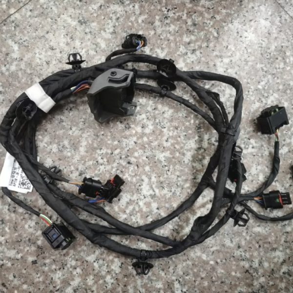 8889553407 極氪009 後保險杠線(xiàn)束
